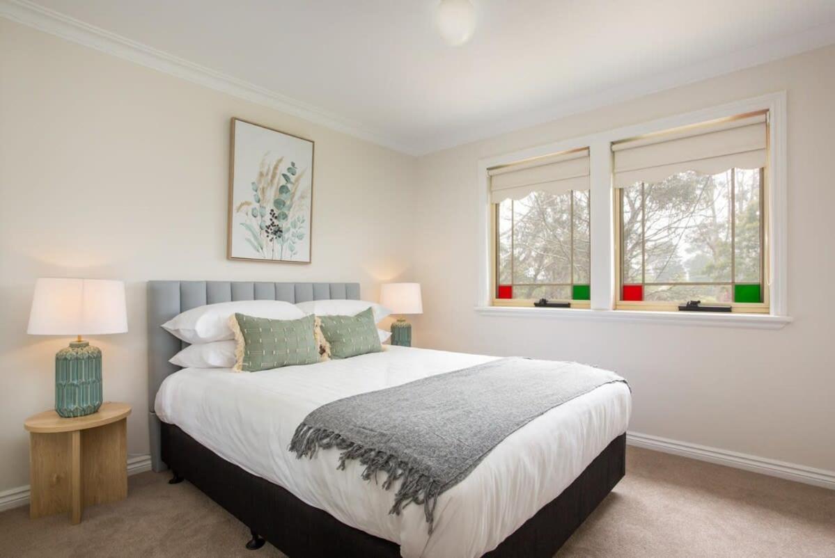 Stunning Katoomba Home With Lush Garden&Playground Εξωτερικό φωτογραφία